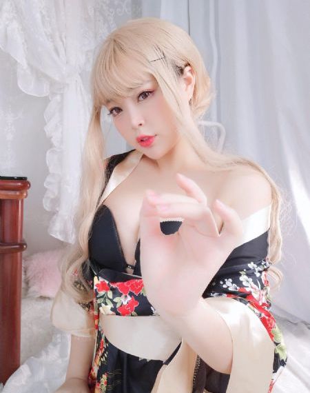 女女老师_720免费全集观看