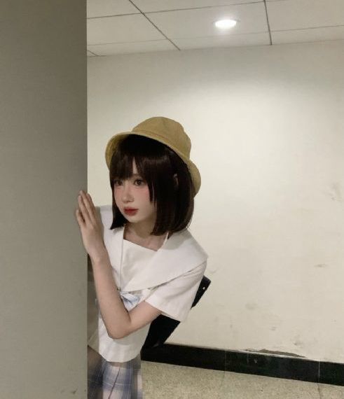 4p三女一男做爰视频在线观看_剧情片免费观看韩国