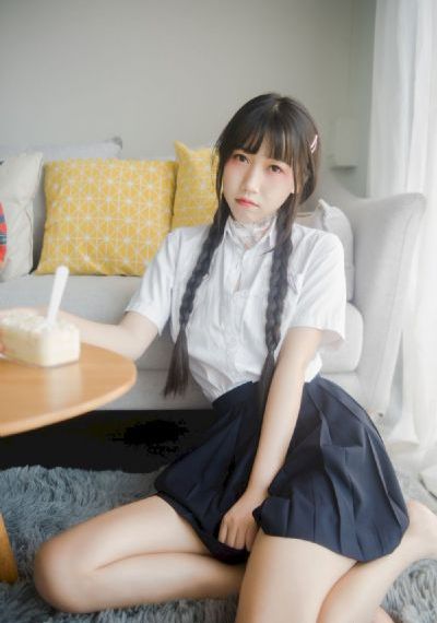 二女共侍一夫伦理_720免费在线播放